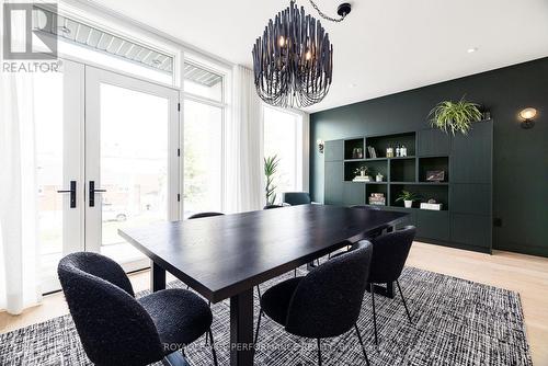 Dining area with walkout to balcony. - 330 Kenwood Avenue, Ottawa, ON - Indoor