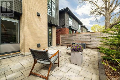 330 Kenwood Avenue, Ottawa, ON - Outdoor With Exterior
