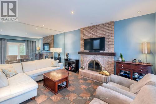 6942 Barrisdale Drive, Mississauga, ON - Indoor Photo Showing Living Room With Fireplace