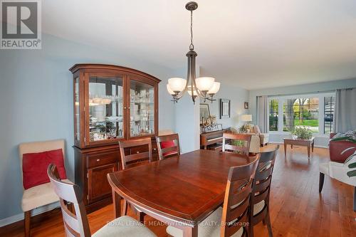 6942 Barrisdale Drive, Mississauga, ON - Indoor Photo Showing Dining Room