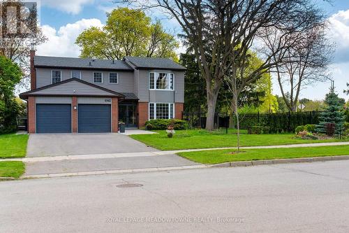 6942 Barrisdale Drive, Mississauga, ON - Outdoor With Facade
