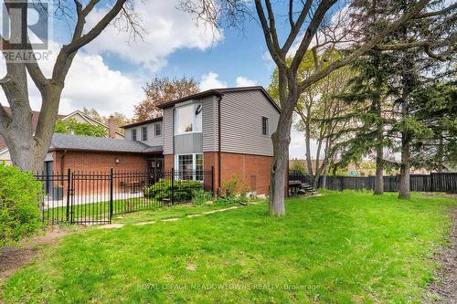 6942 Barrisdale Drive, Mississauga, ON - Outdoor