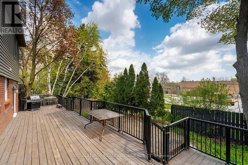 6942 Barrisdale Drive, Mississauga, ON - Outdoor