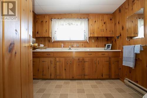 1590 C Line Rd, Richards Landing, ON - Indoor Photo Showing Kitchen