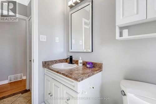 Full Wash - Upper Unit - 925 Moorvale Street, Ottawa, ON - Indoor Photo Showing Bathroom