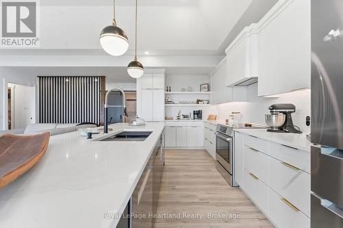77961 Dryden Lane, Central Huron (Goderich), ON - Indoor Photo Showing Kitchen With Upgraded Kitchen