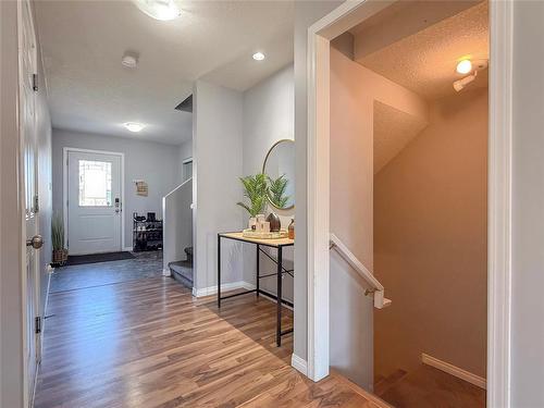 28 White Ash Drive, Brandon, MB - Indoor Photo Showing Other Room