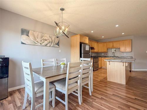 28 White Ash Drive, Brandon, MB - Indoor