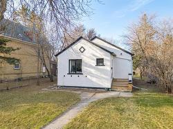 244 16th Street  Brandon, MB R7A 4X5