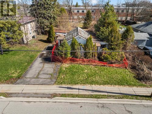 54 PAUL STREET  Prince Edward County (Picton Ward), ON K0K 2T0
