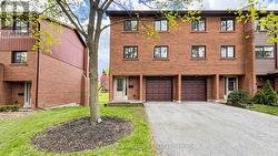 60 - 4165 FIELDGATE DRIVE  Mississauga, ON L4W 2M9