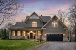 225 Rue Guérin  Sainte-Sabine, QC J0J 2B0