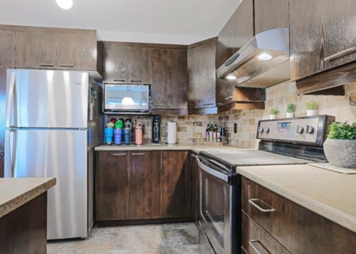 Cuisine - 205-10 Rue Des Manoirs, Charlemagne, QC - Indoor Photo Showing Kitchen
