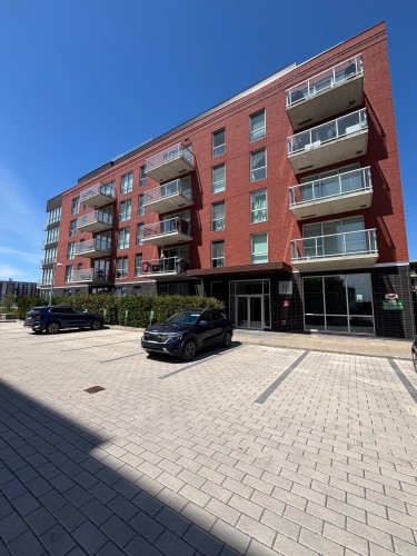 Front of Structure - 102-50 Rue D'Ambre, Candiac, QC - Outdoor With Facade