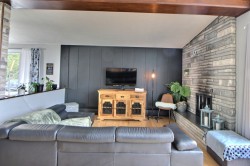 Salon - 