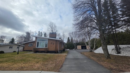 Façade - 22 6E Avenue E., Amos, QC - Outdoor