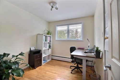 Chambre à coucher - 22 6E Avenue E., Amos, QC - Indoor Photo Showing Office