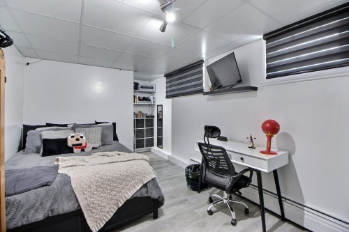 Chambre à coucher - 22 6E Avenue E., Amos, QC - Indoor Photo Showing Bedroom