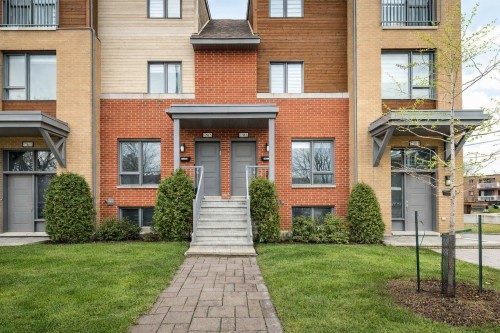5788A Av. Parkhaven  Côte-Saint-Luc, QC H4W 1X9