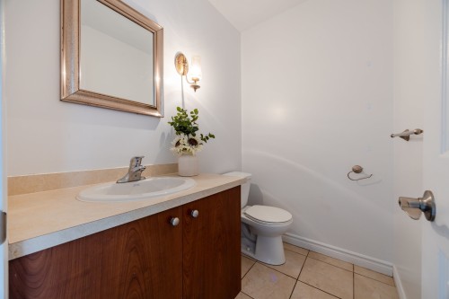Salle d'eau - 29-555 Montrose Drive, Beaconsfield, QC - Indoor Photo Showing Bathroom
