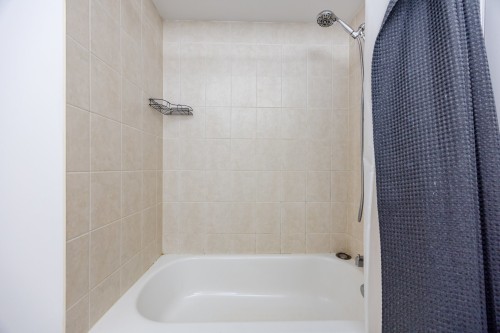 Salle de bains - 29-555 Montrose Drive, Beaconsfield, QC - Indoor Photo Showing Bathroom