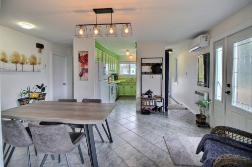 Vue d'ensemble - 341 Rue Taschereau, Amos, QC - Indoor Photo Showing Dining Room