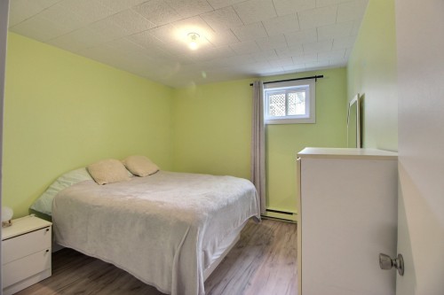 Chambre à coucher - 341 Rue Taschereau, Amos, QC - Indoor Photo Showing Bedroom