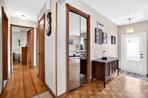 Hall d'entrée/Vestibule - 280 Rue Champigny, Repentigny (Repentigny), QC - Indoor Photo Showing Other Room