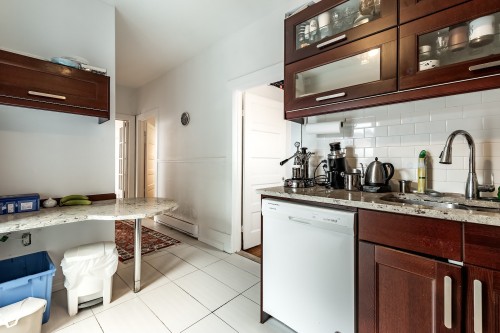 Kitchen - 3525 Boul. Décarie, Montréal (Côte-Des-Neiges/Notre-Dame-De-Grâce), QC - Indoor Photo Showing Kitchen