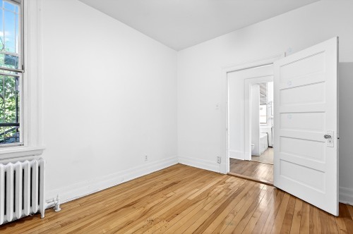 Chambre à coucher - 3525 Boul. Décarie, Montréal (Côte-Des-Neiges/Notre-Dame-De-Grâce), QC - Indoor Photo Showing Other Room