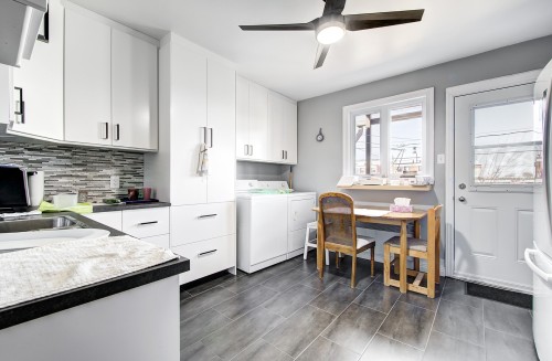 Kitchen - 2529 Rue Du Quesne, Montréal (Mercier/Hochelaga-Maisonneuve), QC - Indoor