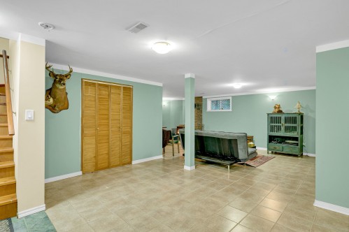 Salle familiale - 325 Ch. Cambria, Gore, QC - Indoor