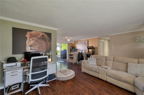 823 Kalmar Rd, Campbell River, BC 