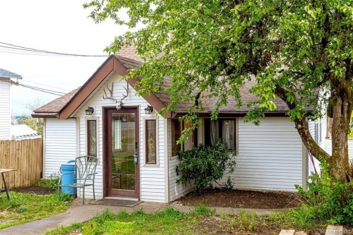 451 Irwin St, Nanaimo, BC 