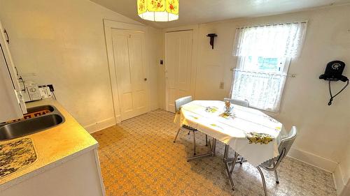 621 9Th Avenue, Fernie, BC - Indoor
