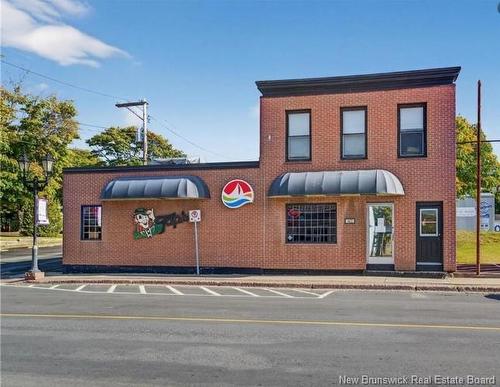 42 Water St, Campbellton, NB 