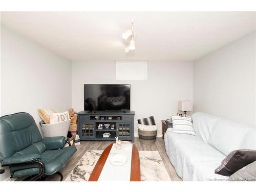 313 Worthington Ave, Moncton, NB 