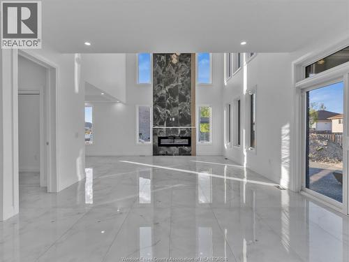 3672 Sutton Avenue, Windsor, ON - Indoor Photo Showing Other Room