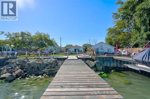 591 Ross Beach, Lakeshore, ON - Outdoor