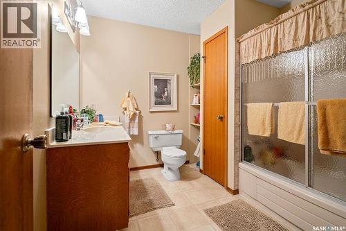 287 Hodgins Crescent N, Regina, SK - Indoor Photo Showing Bathroom
