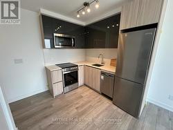 1102 - 3100 KEELE STREET Toronto, ON M3M 0E1