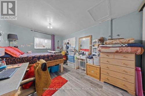 827 Somerset Street W, Ottawa, ON 