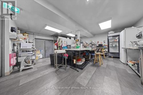827 Somerset Street W, Ottawa, ON 