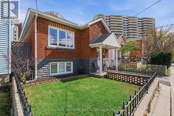 74 GENEST STREET  Ottawa, ON K1L 7Z2