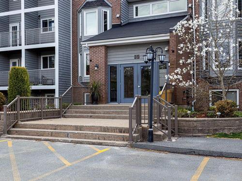 310 15 Knightsridge Drive  Halifax, NS B3M 3S9