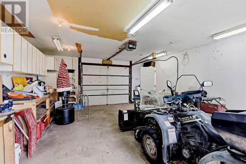 82 Frontenac St, Sault Ste. Marie, ON - Indoor Photo Showing Garage