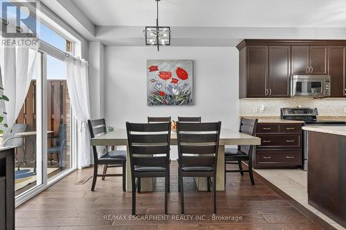88 Highgate Drive, Hamilton, ON - Indoor Photo Showing Other Room