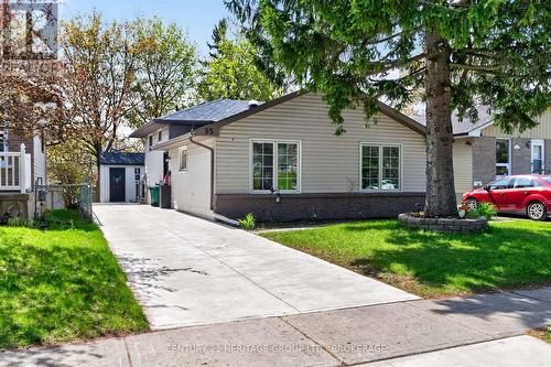 95 VIRGINIA DRIVE  Kingston (Rideau), ON K7K 5Y3