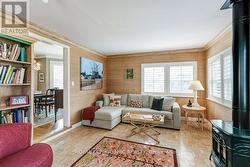Family room overlooks backyard - 