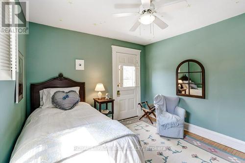 103 Queen Street, St. Catharines (Downtown), ON - Indoor Photo Showing Bedroom